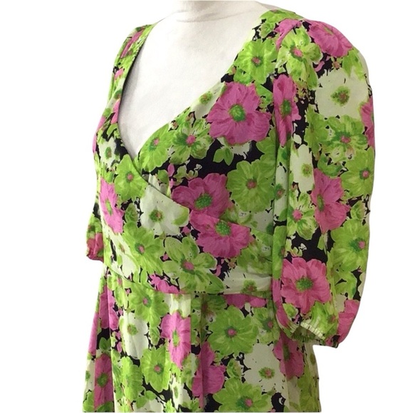 Wayf Green & Pink Floral Half Sleeve Midi Dress - Picture 6 of 9